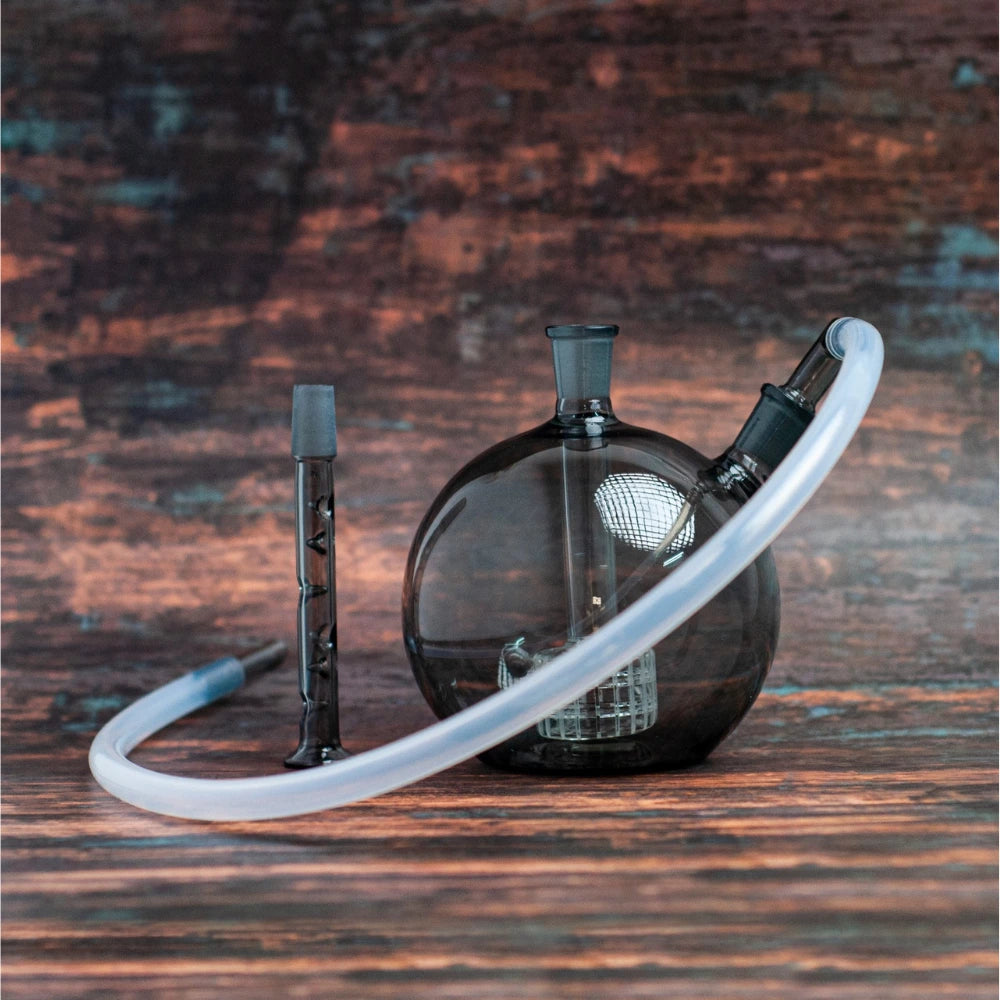 Sneaky Pete Mega Globe